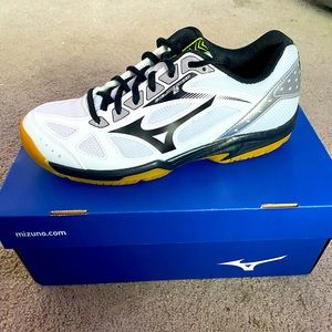 Indoor volleyball shoes brand new